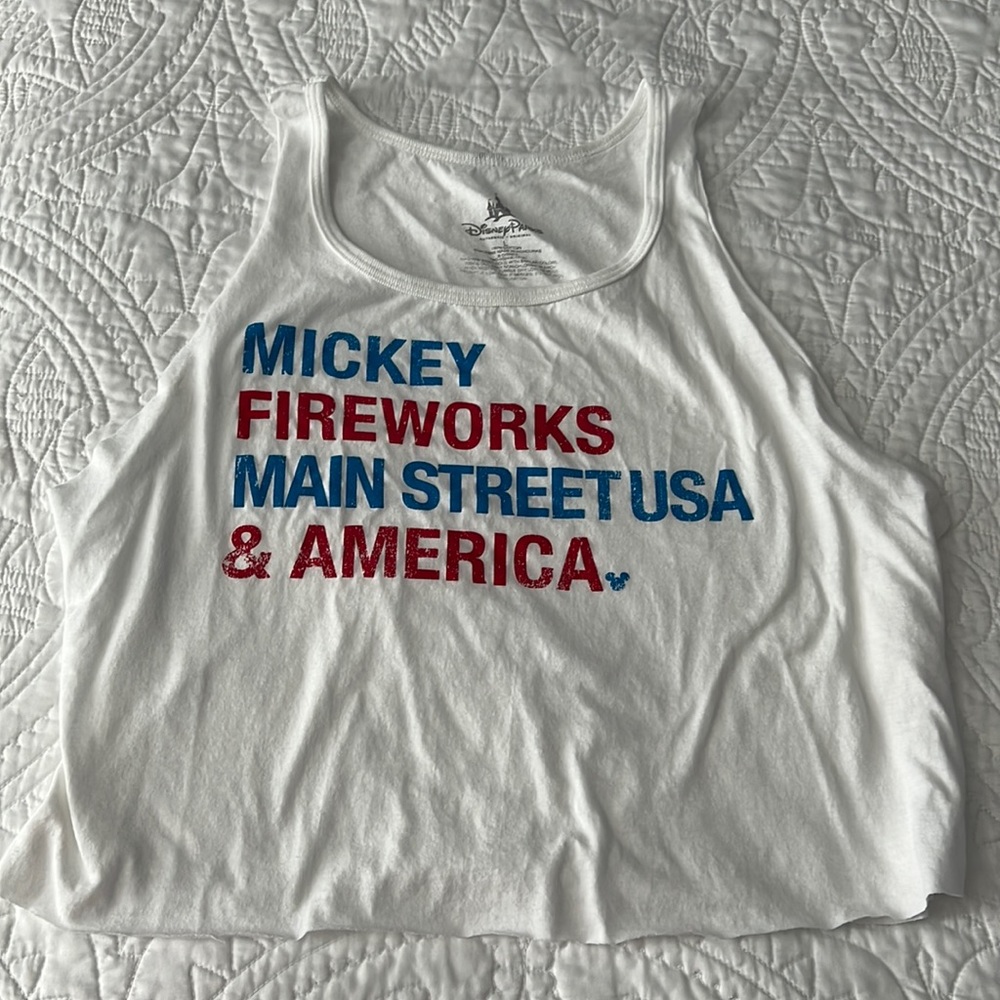 Cropped Disney tank top